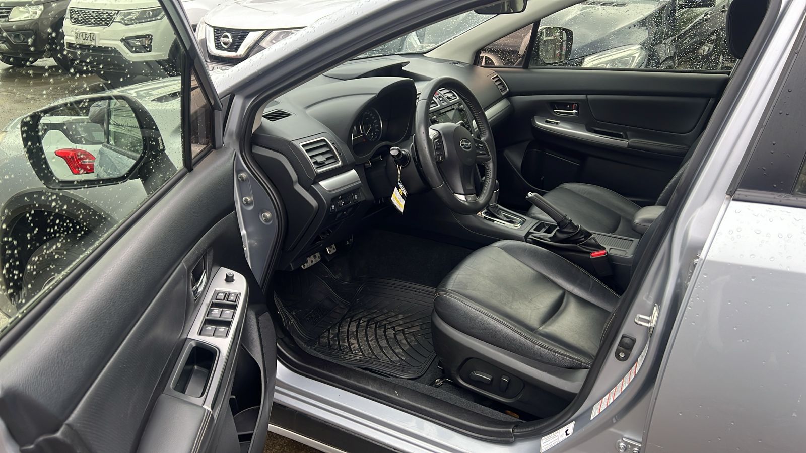 Subaru Xv — foto 4 de 6